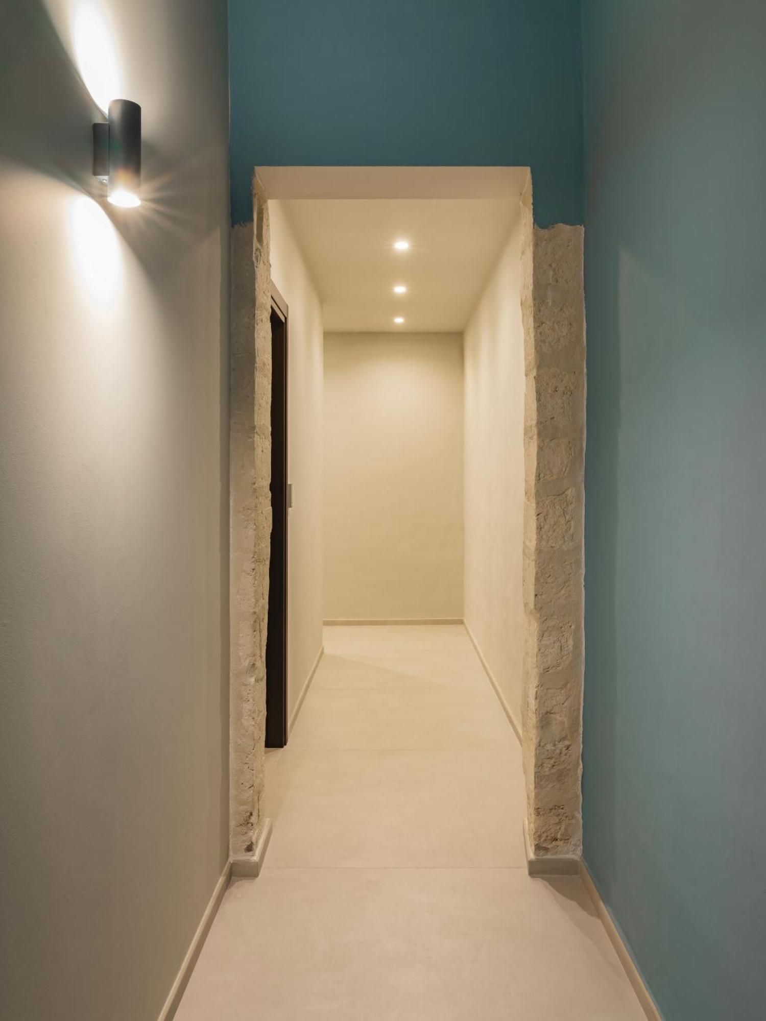 Almica24 Hotel Bari Luaran gambar