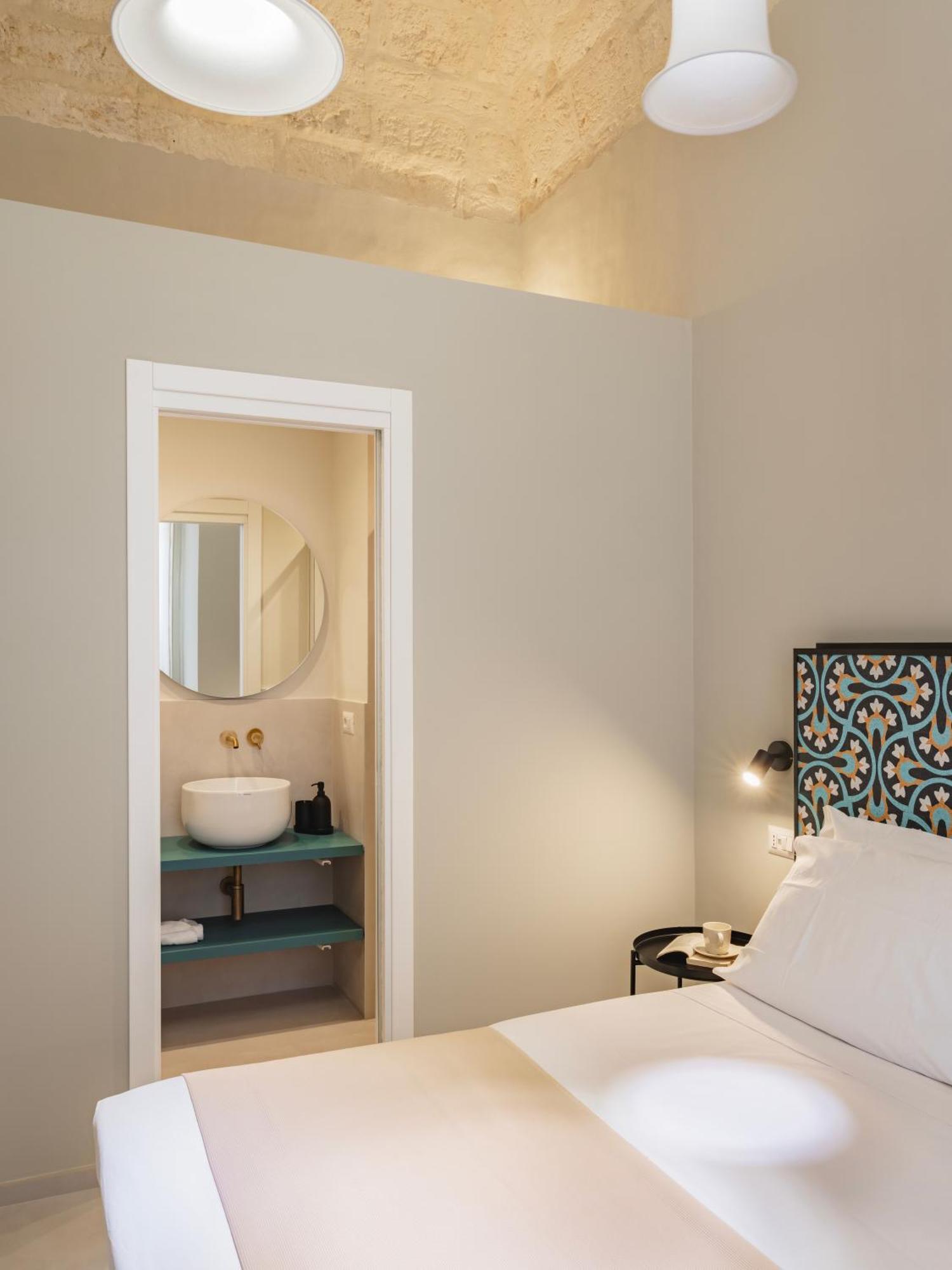 Almica24 Hotel Bari Luaran gambar