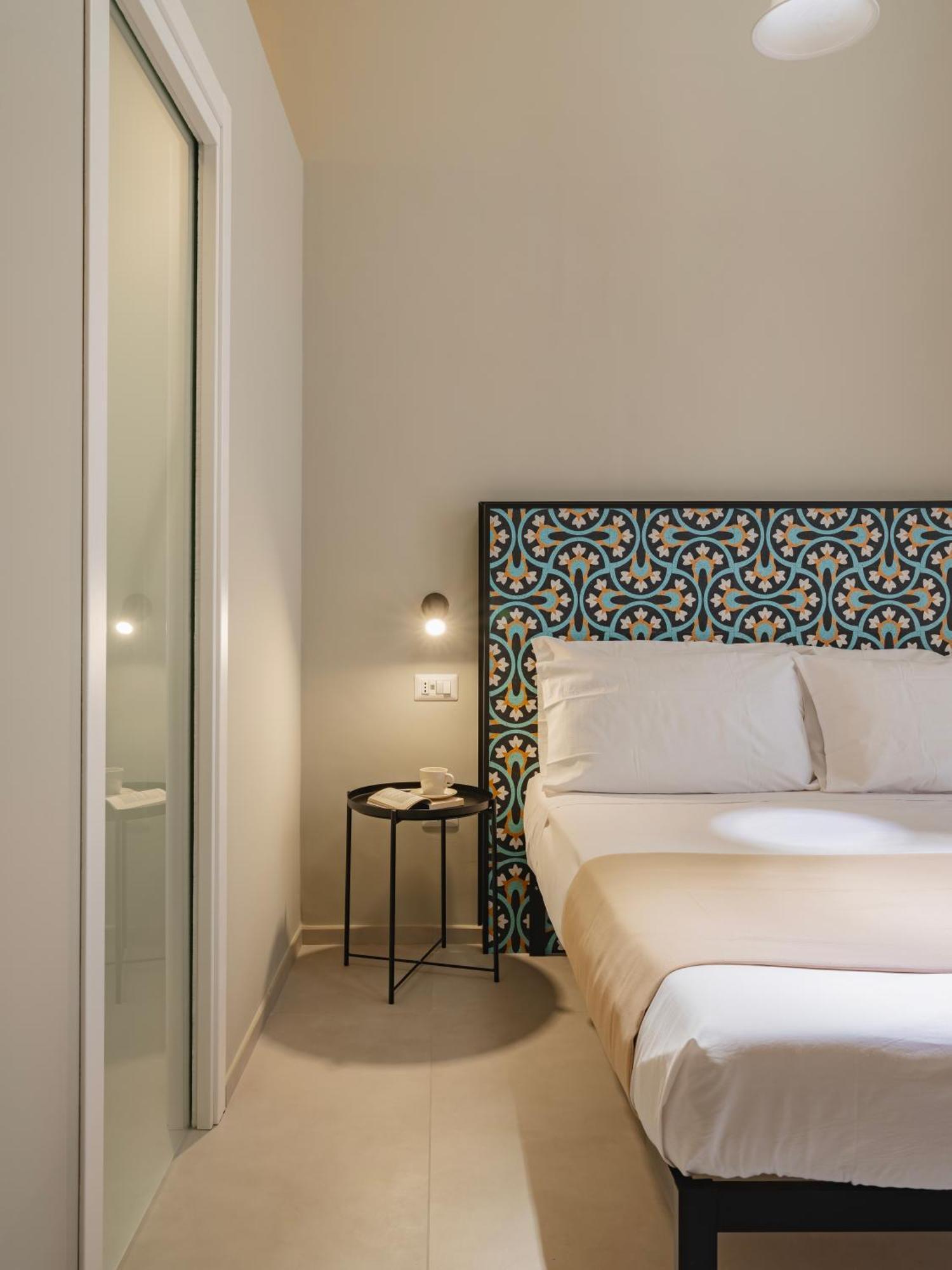 Almica24 Hotel Bari Luaran gambar