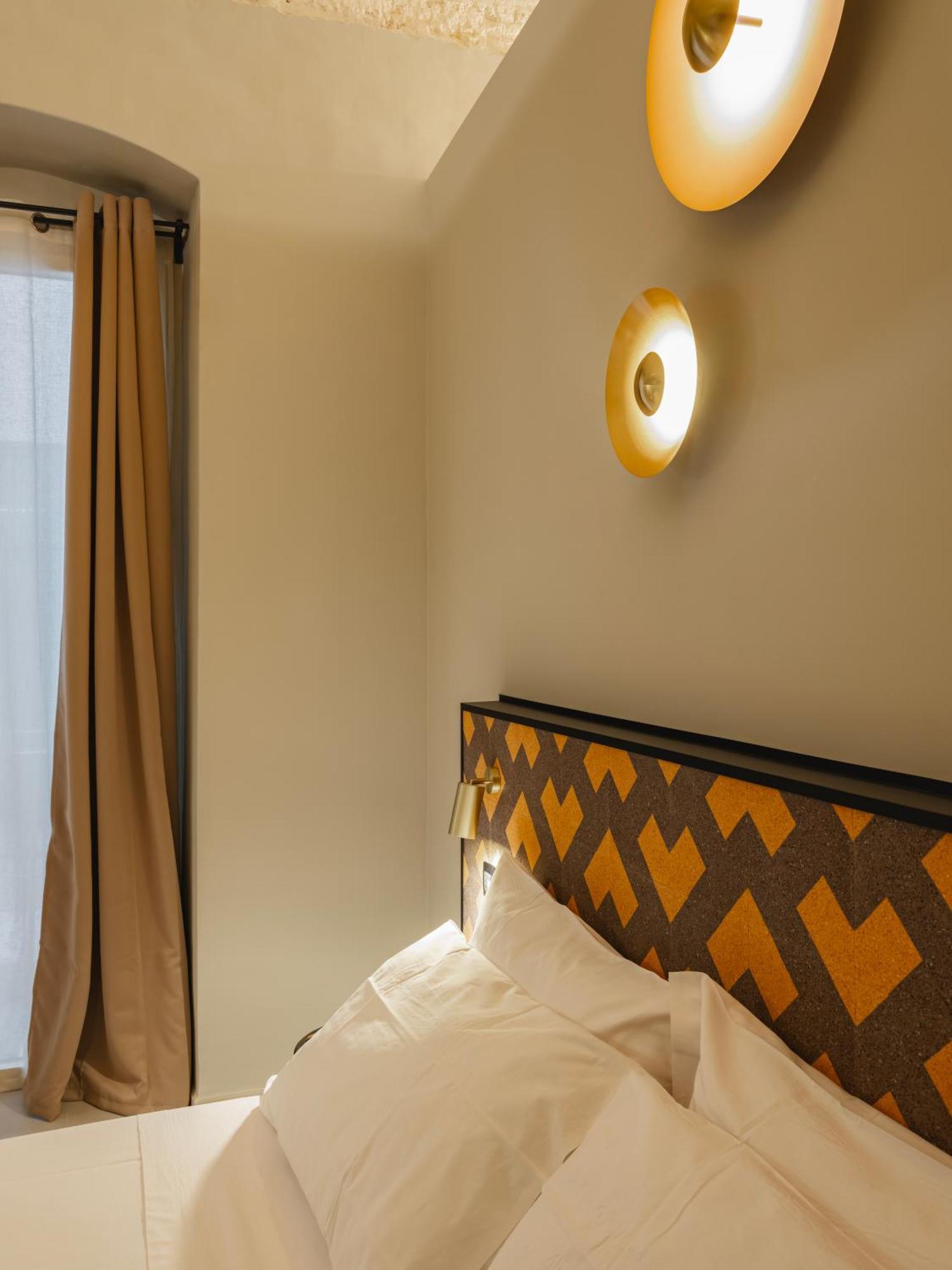 Almica24 Hotel Bari Luaran gambar