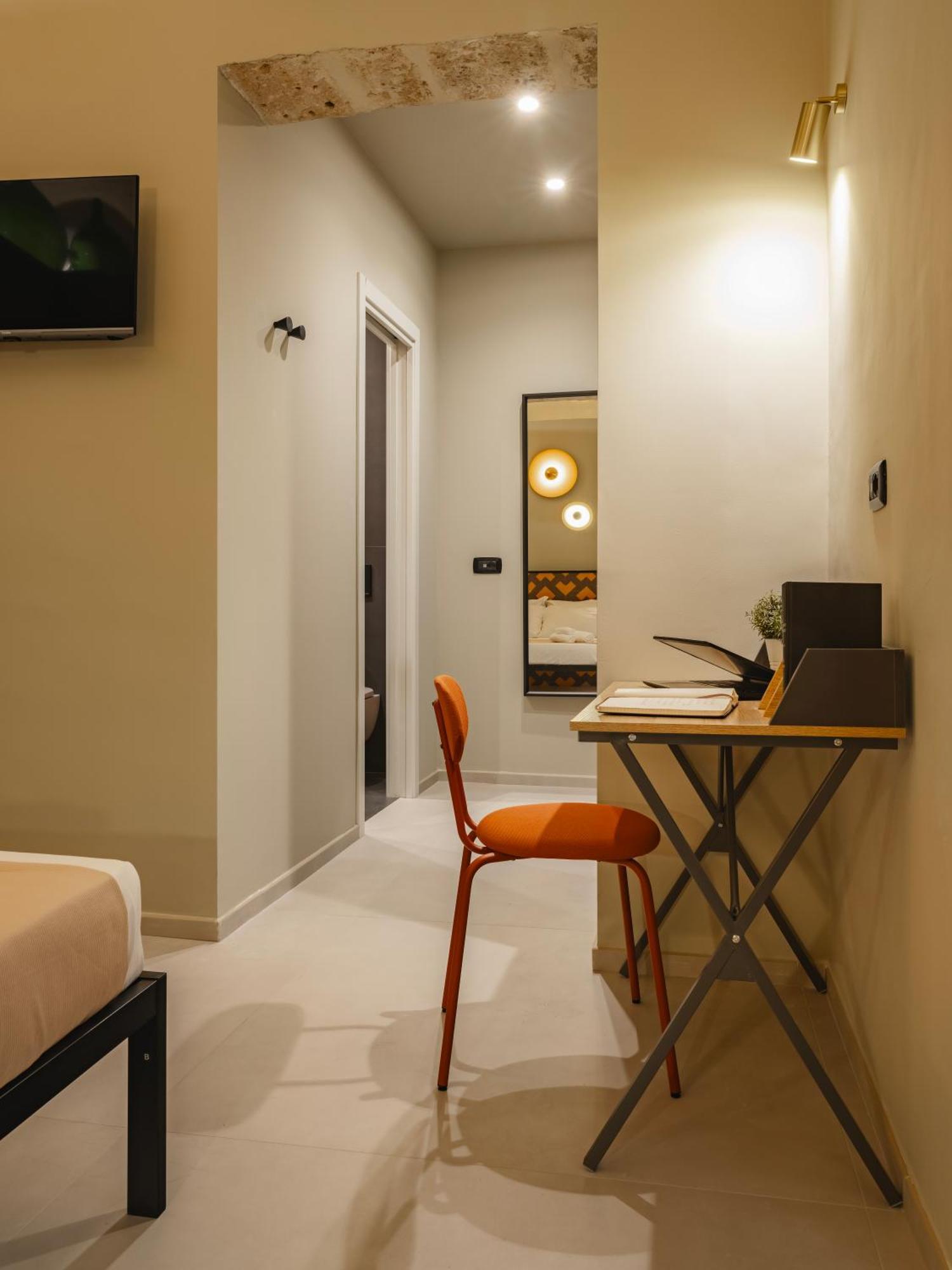 Almica24 Hotel Bari Luaran gambar