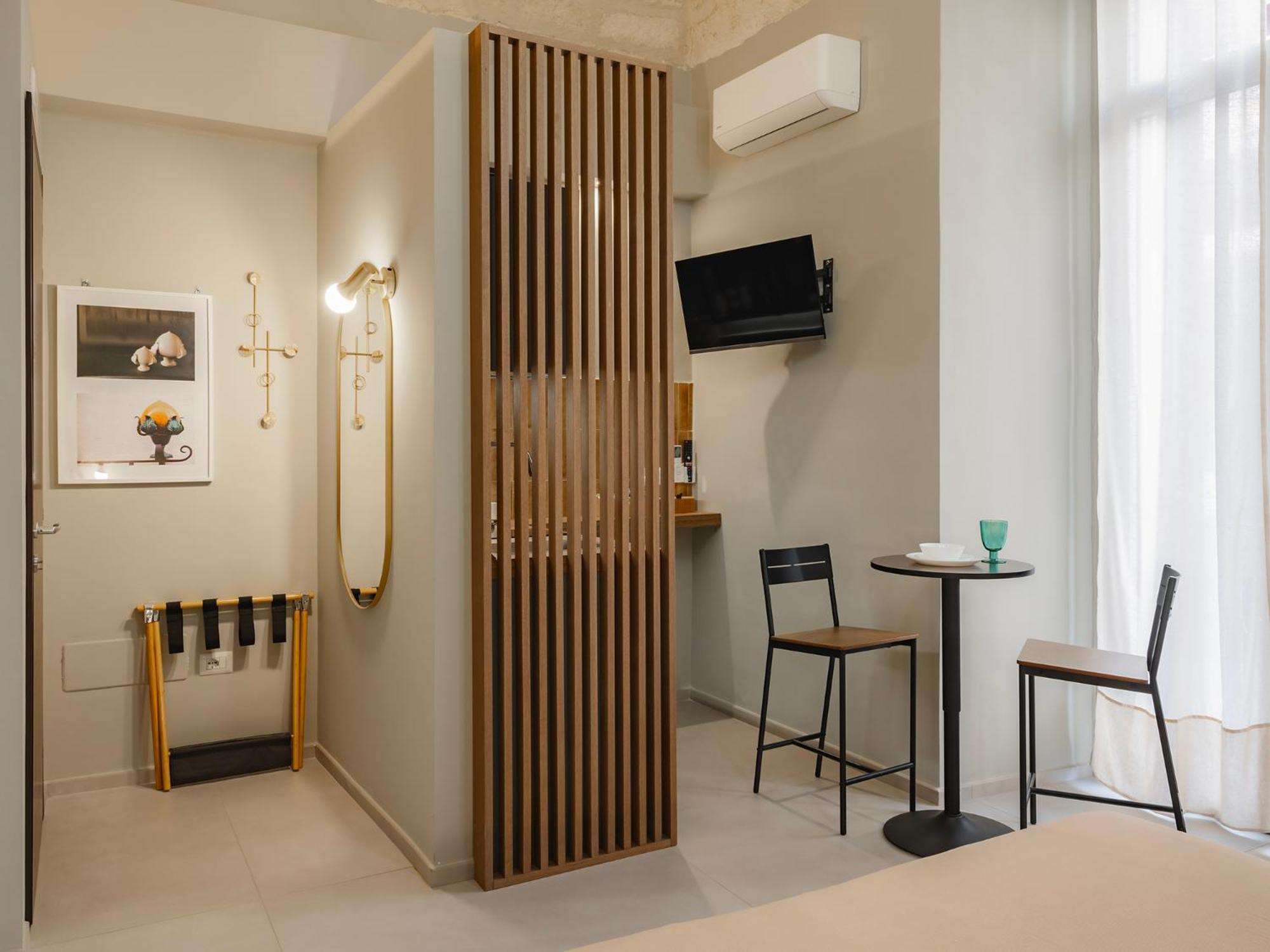 Almica24 Hotel Bari Luaran gambar