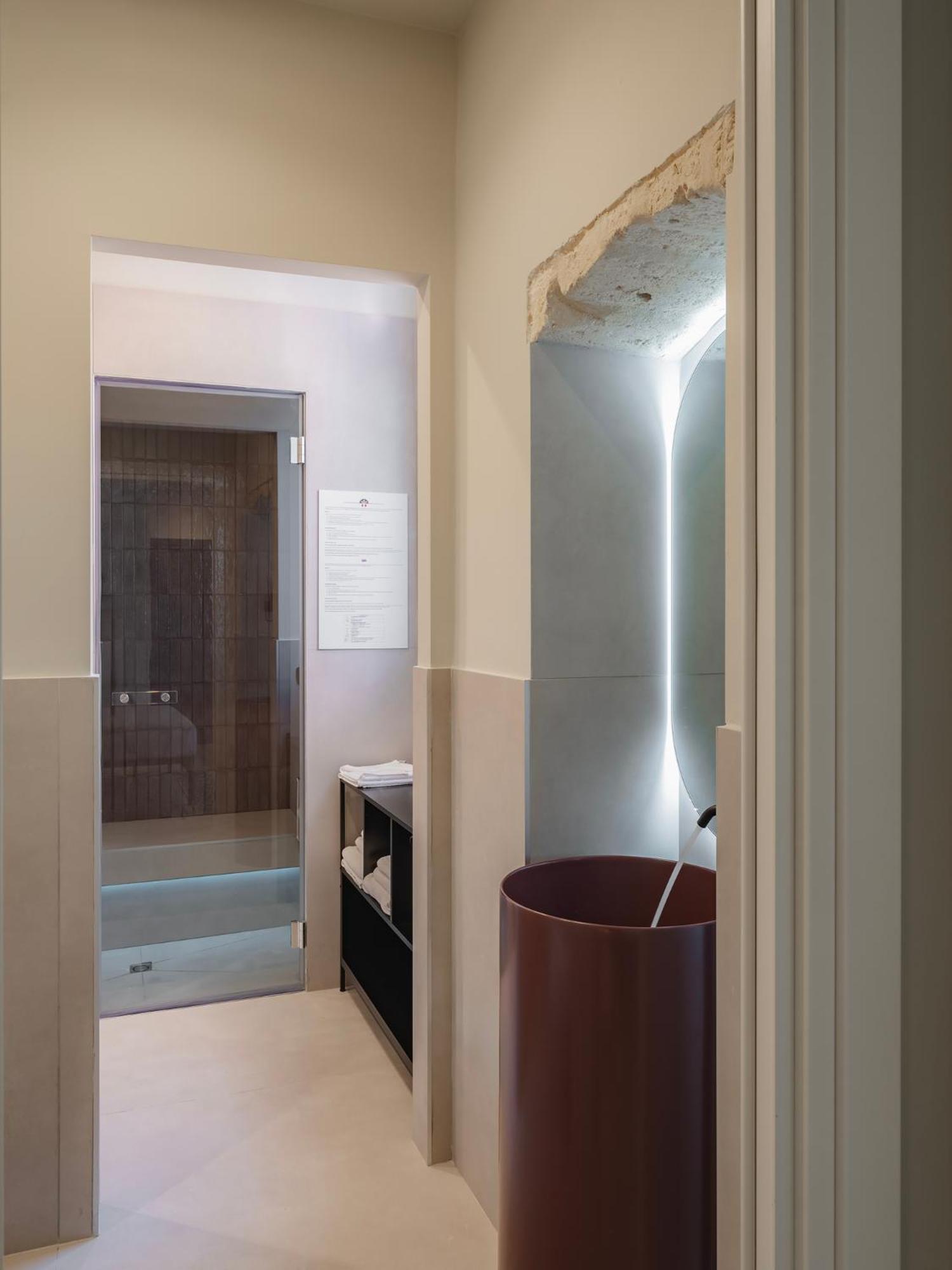 Almica24 Hotel Bari Luaran gambar